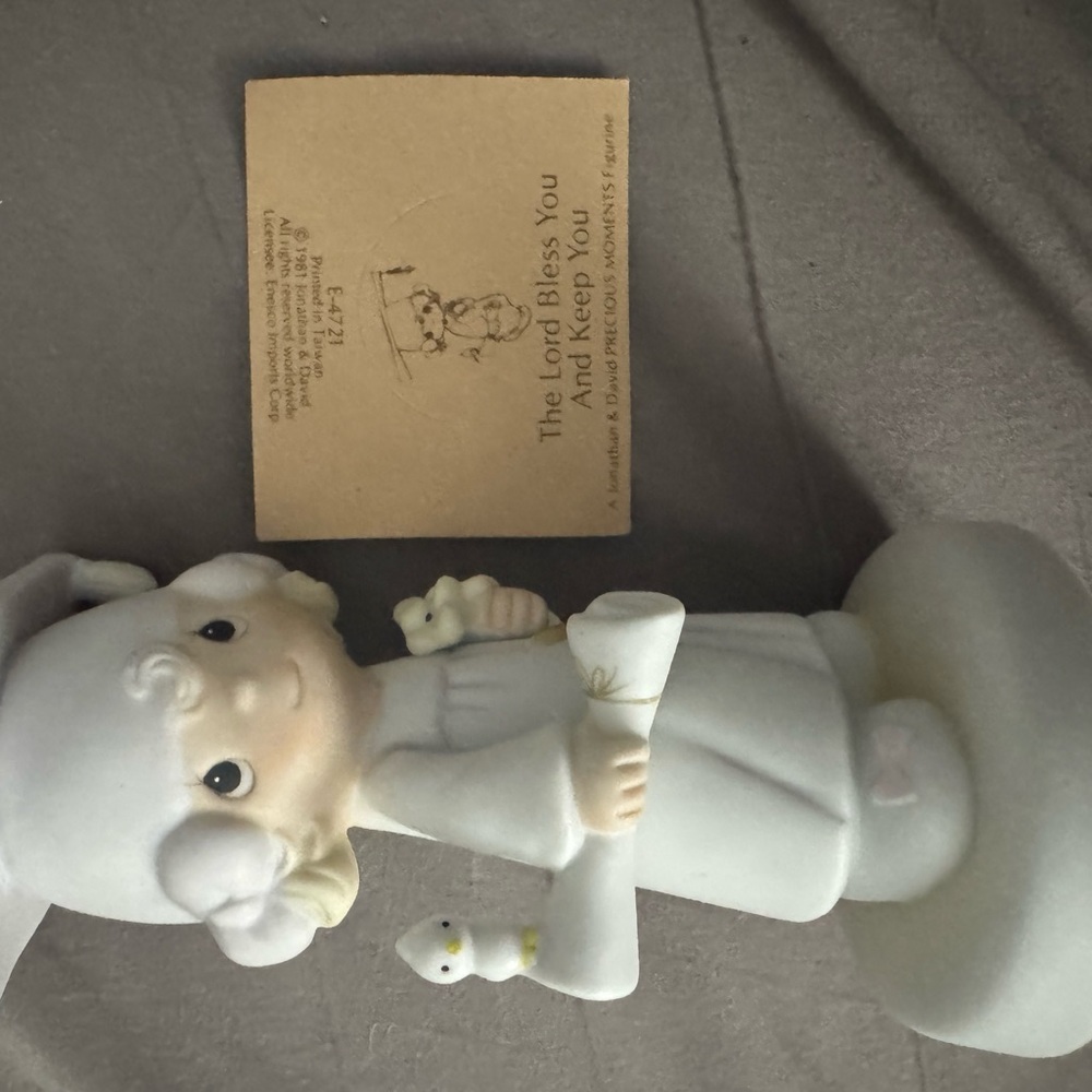 White Cartoonish Figurine Accent Decor